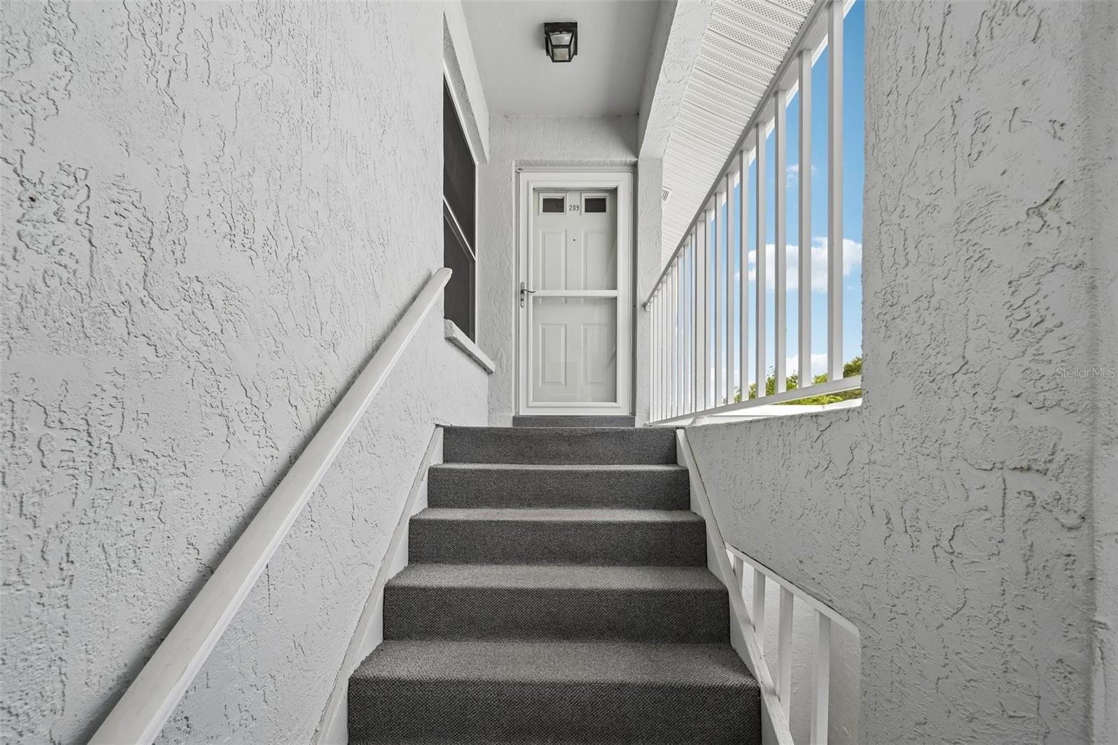 GOLF GREEN - Residential