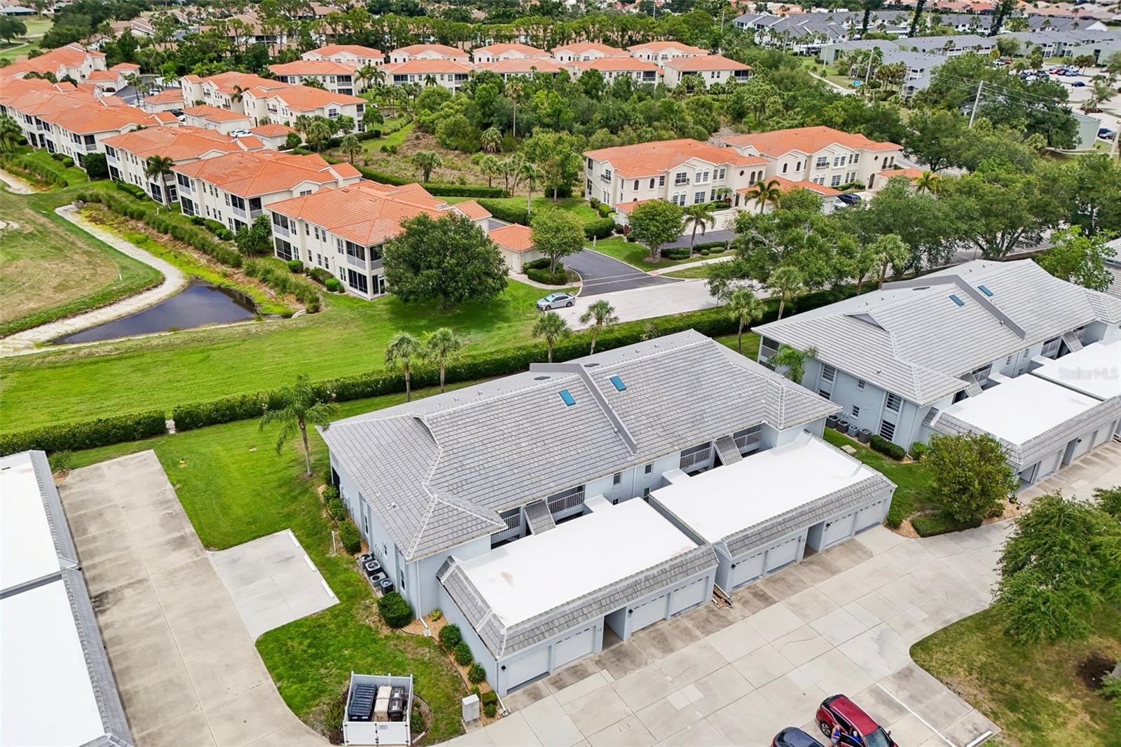 GOLF GREEN - Residential