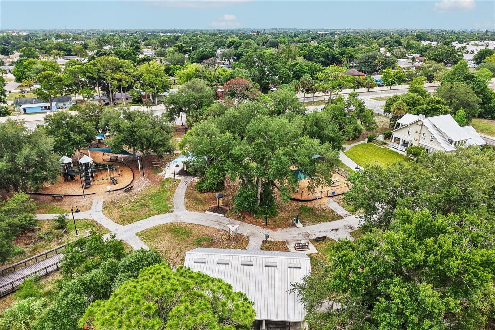 RIDGEWOOD ESTATES 01ST ADD - Residential