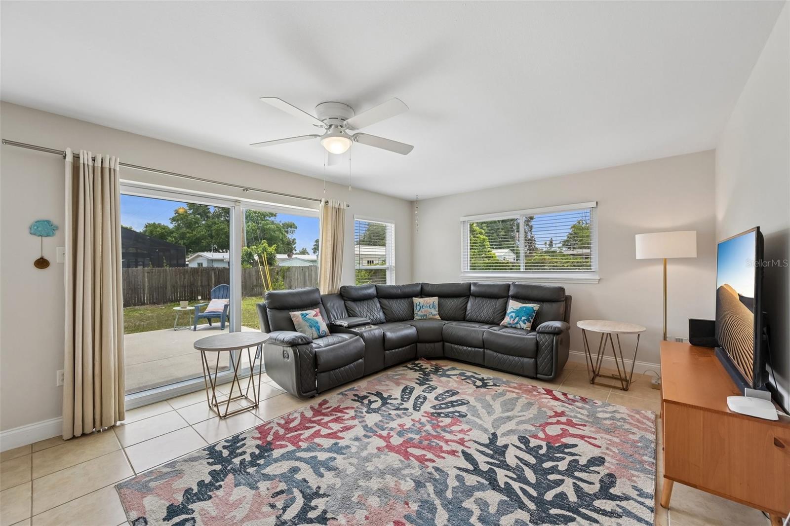 RIDGEWOOD ESTATES 01ST ADD - Residential