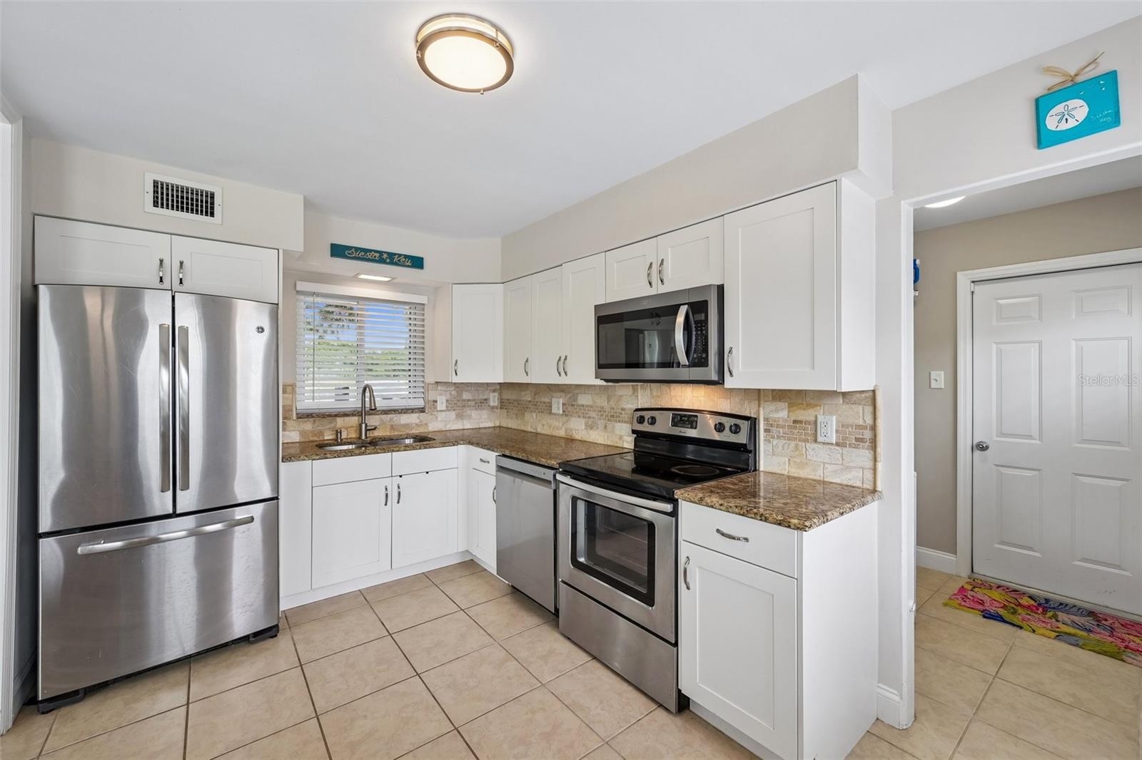 RIDGEWOOD ESTATES 01ST ADD - Residential