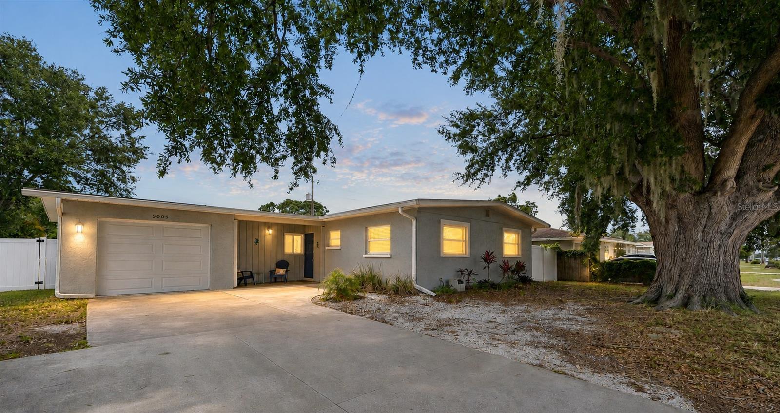 RIDGEWOOD ESTATES 01ST ADD - Residential