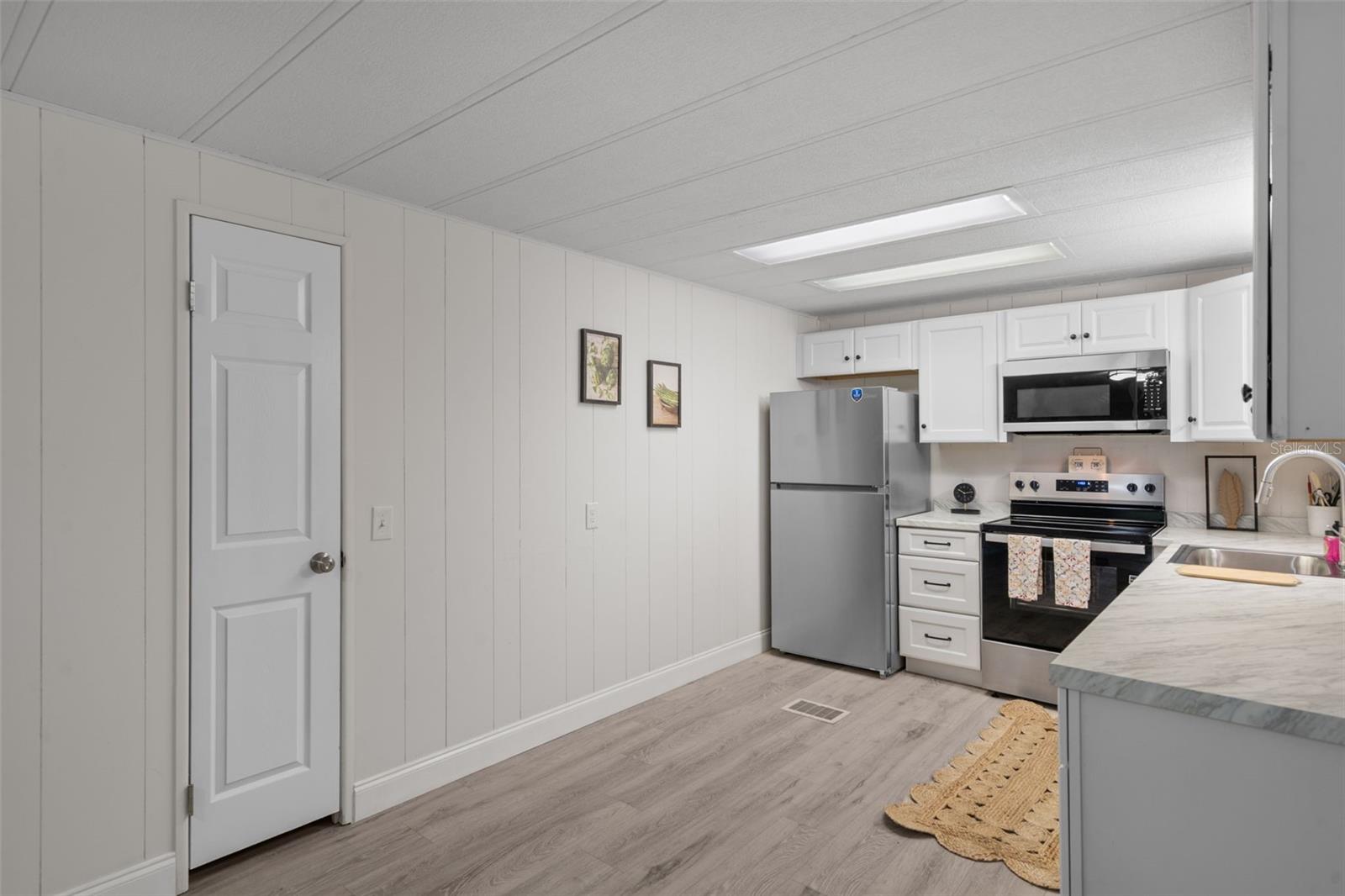 TIPPECANOE VILLAGE UNREC - Residential
