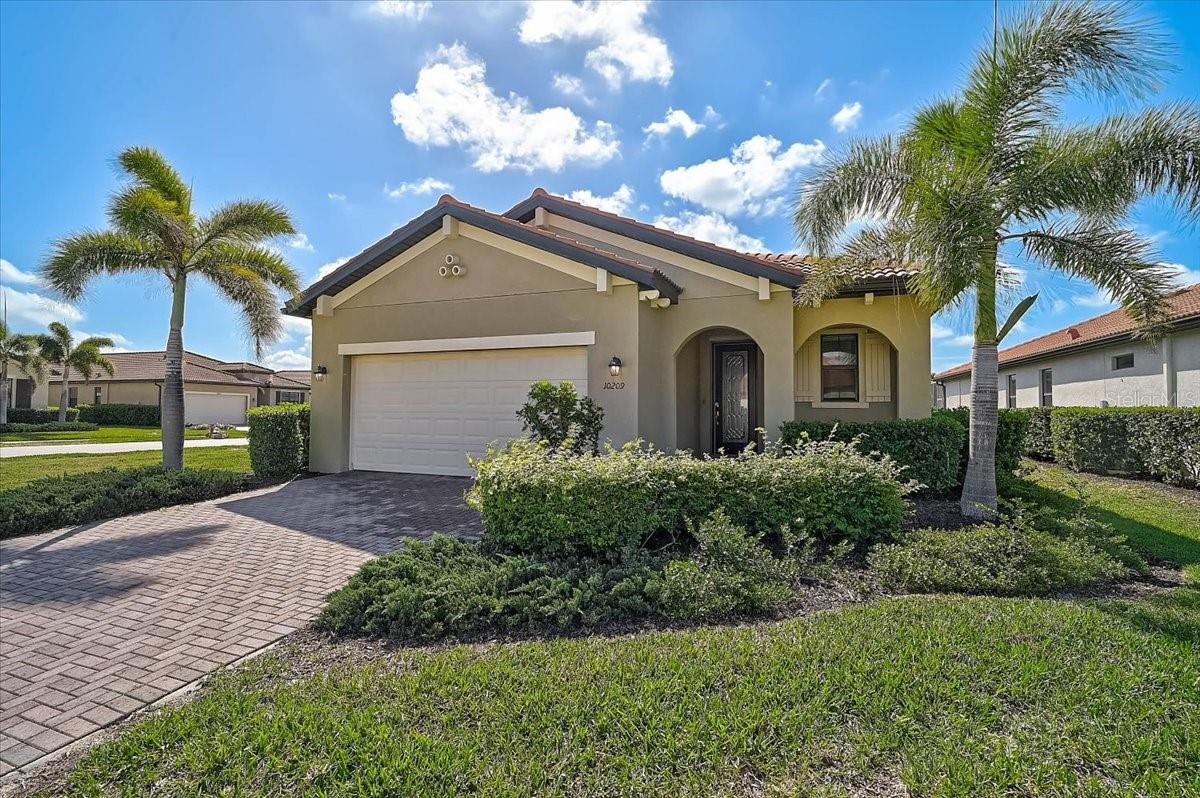 SARASOTA NATIONAL PH 9-A - Residential