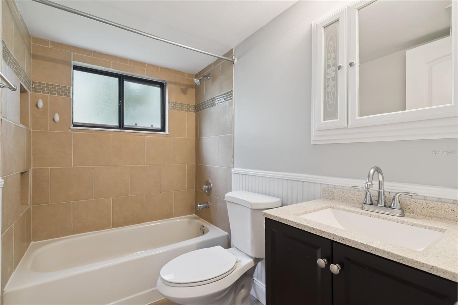 WHISPERWOOD CONDO 04 - Residential Lease