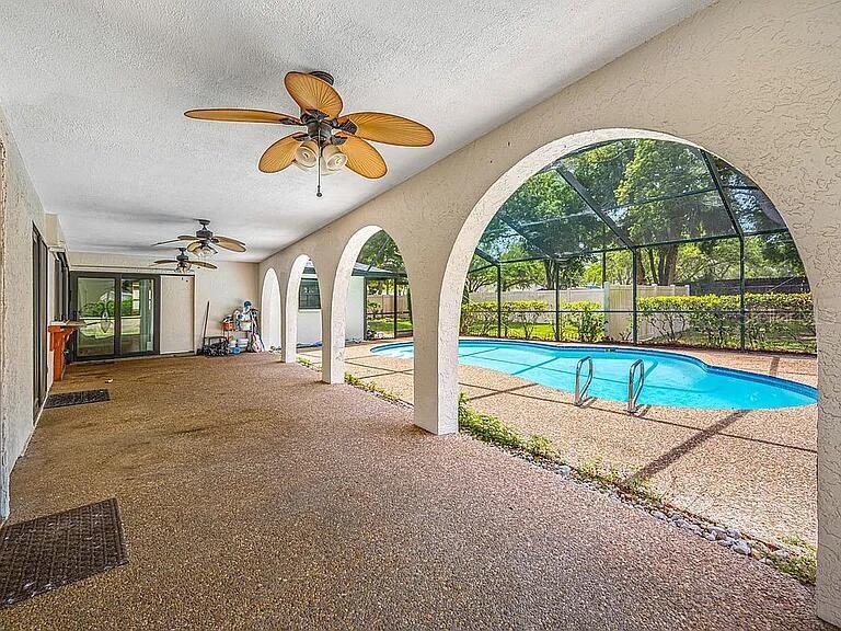 WESTLAKE VILLAGE - Residential