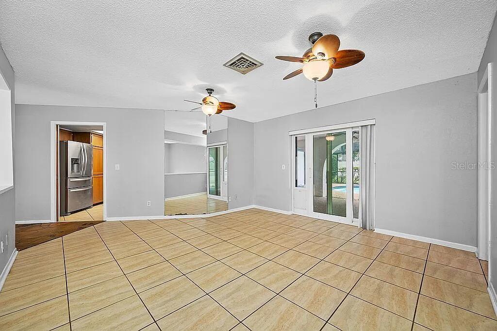 WESTLAKE VILLAGE - Residential