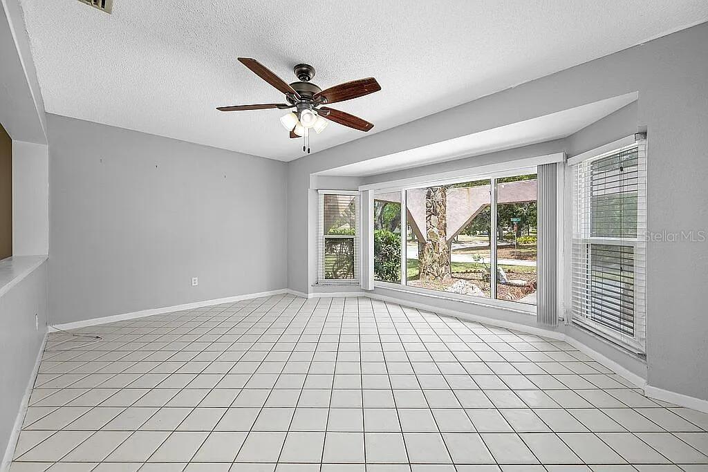 WESTLAKE VILLAGE - Residential
