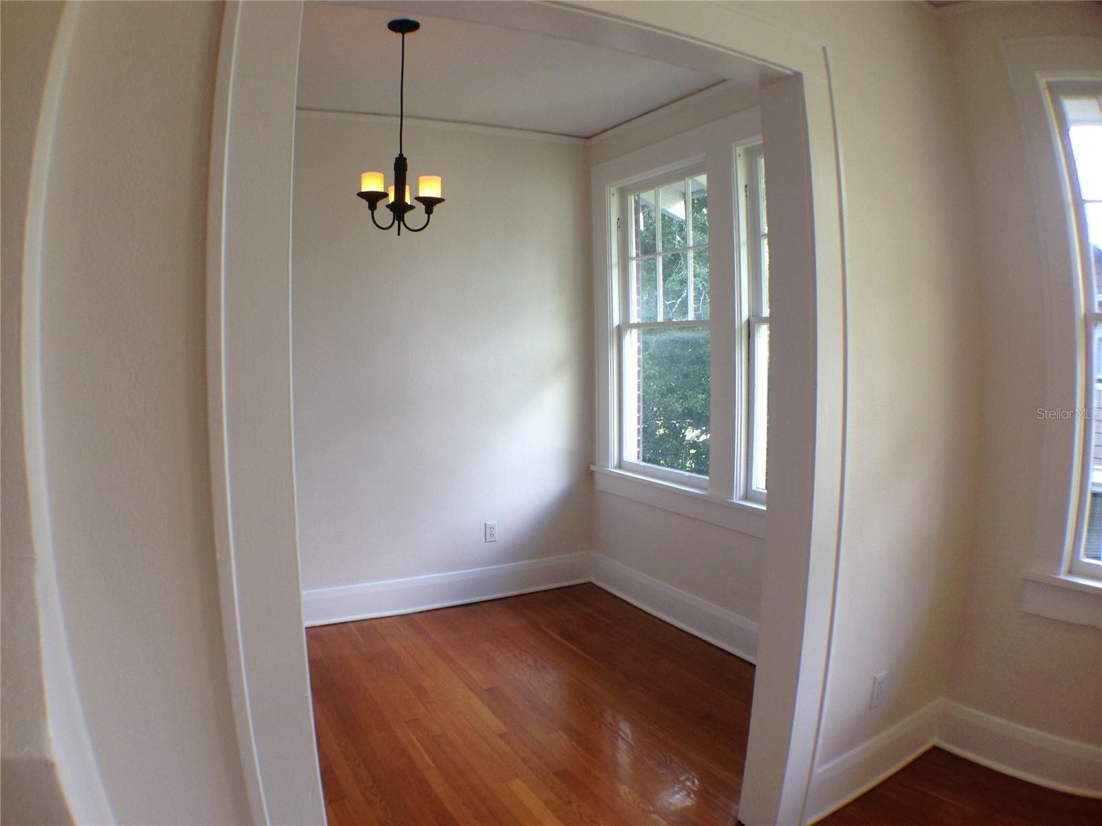 HYDE PARK WEST - Residential Lease