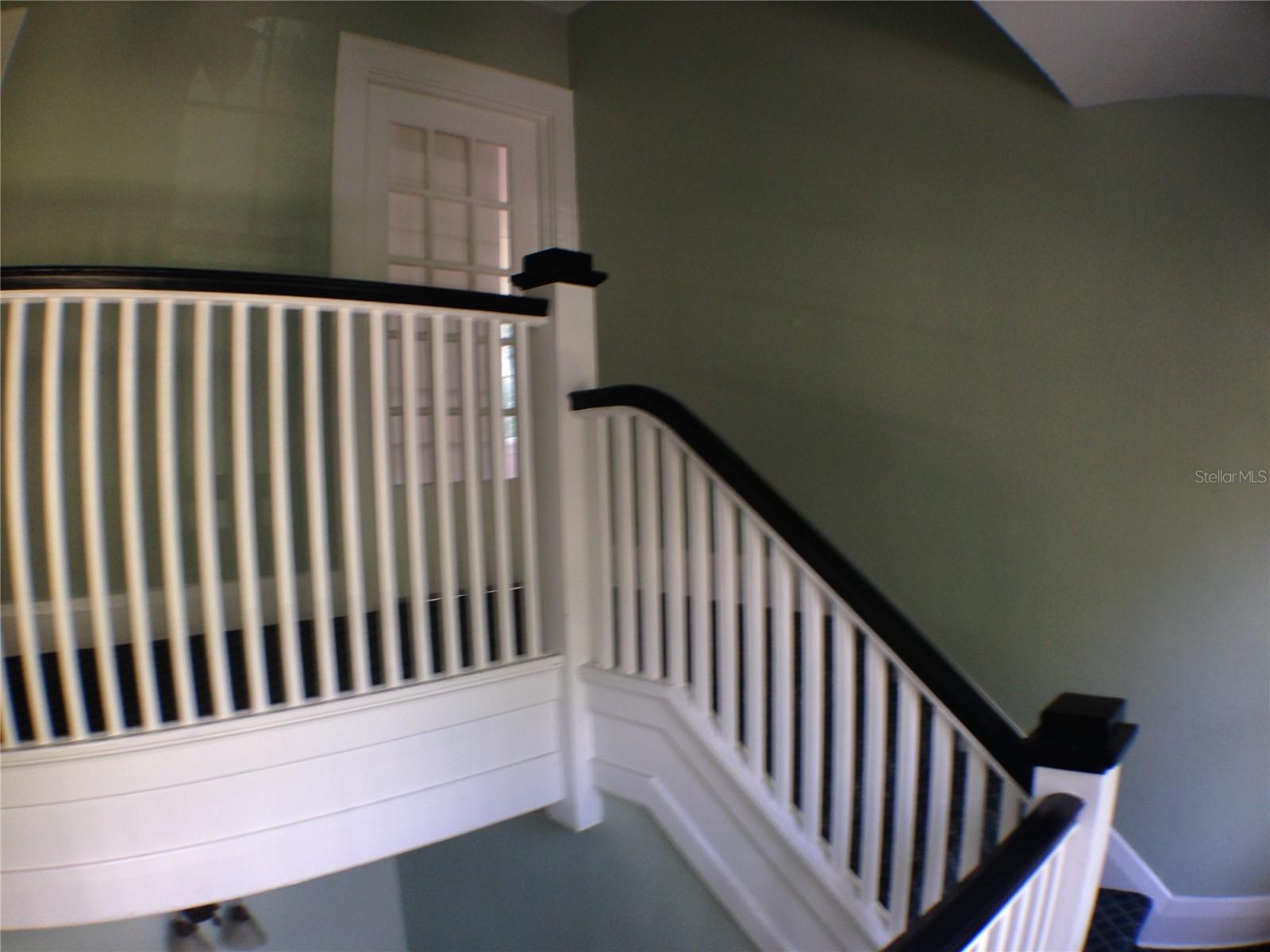HYDE PARK WEST - Residential Lease