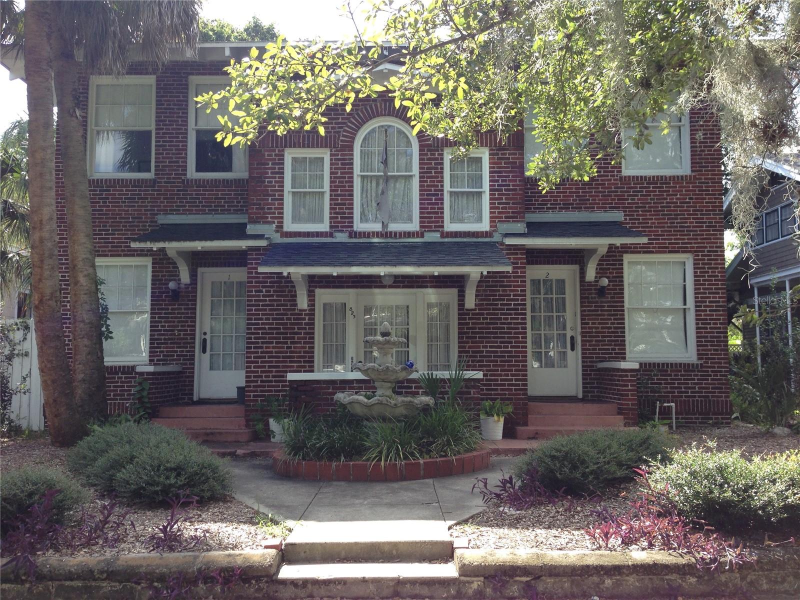 HYDE PARK WEST - Residential Lease