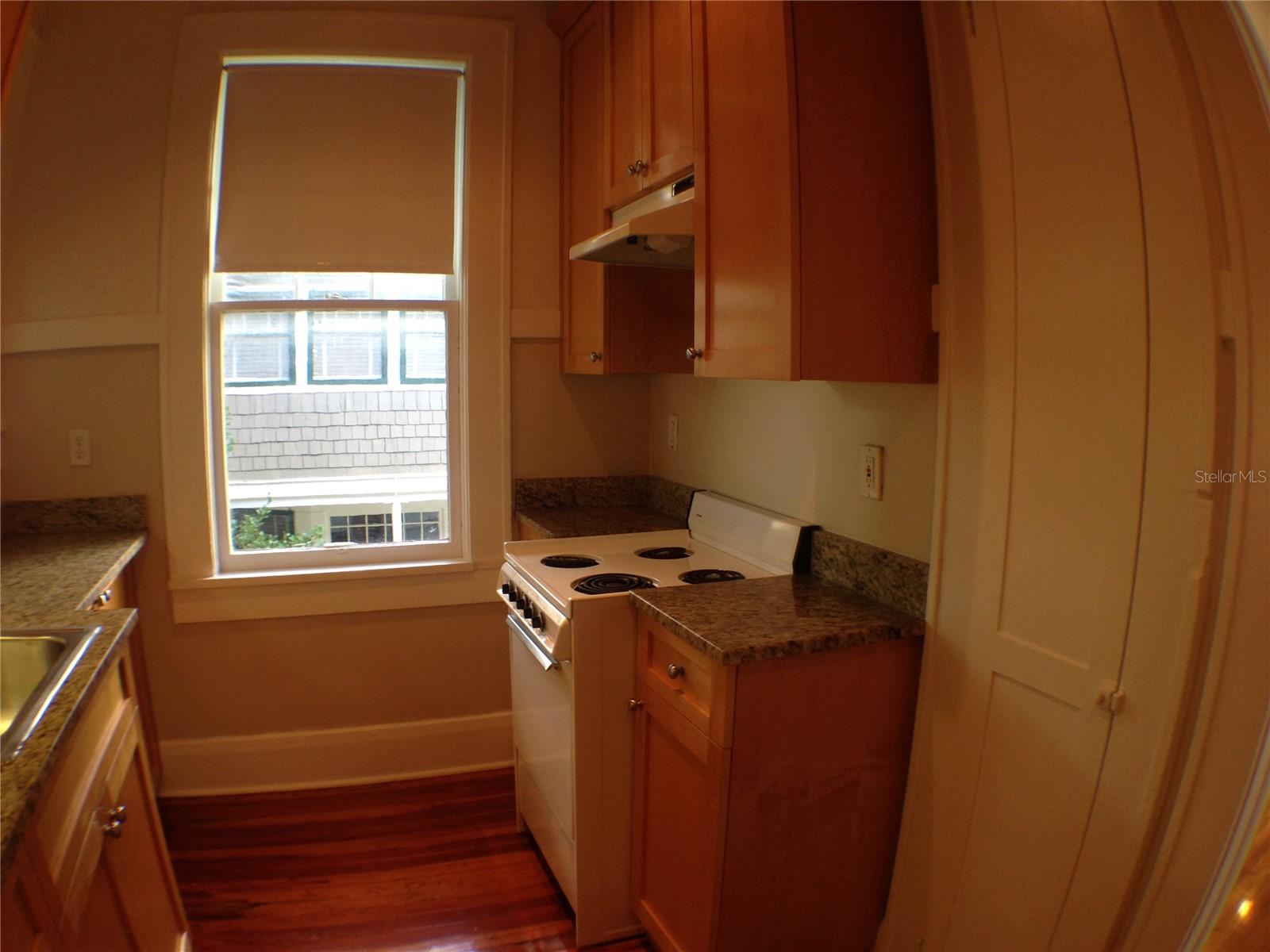 HYDE PARK WEST - Residential Lease