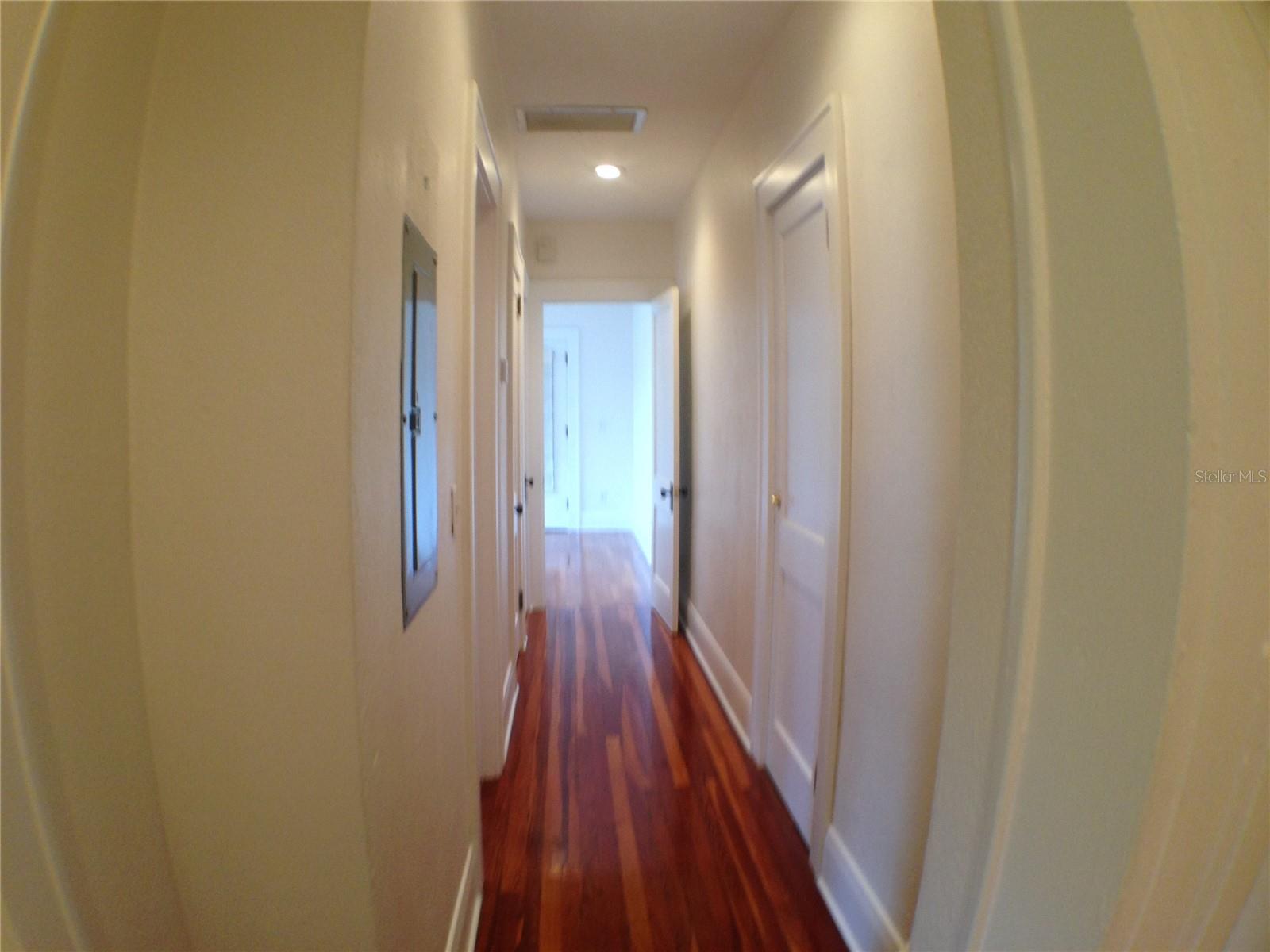 HYDE PARK WEST - Residential Lease