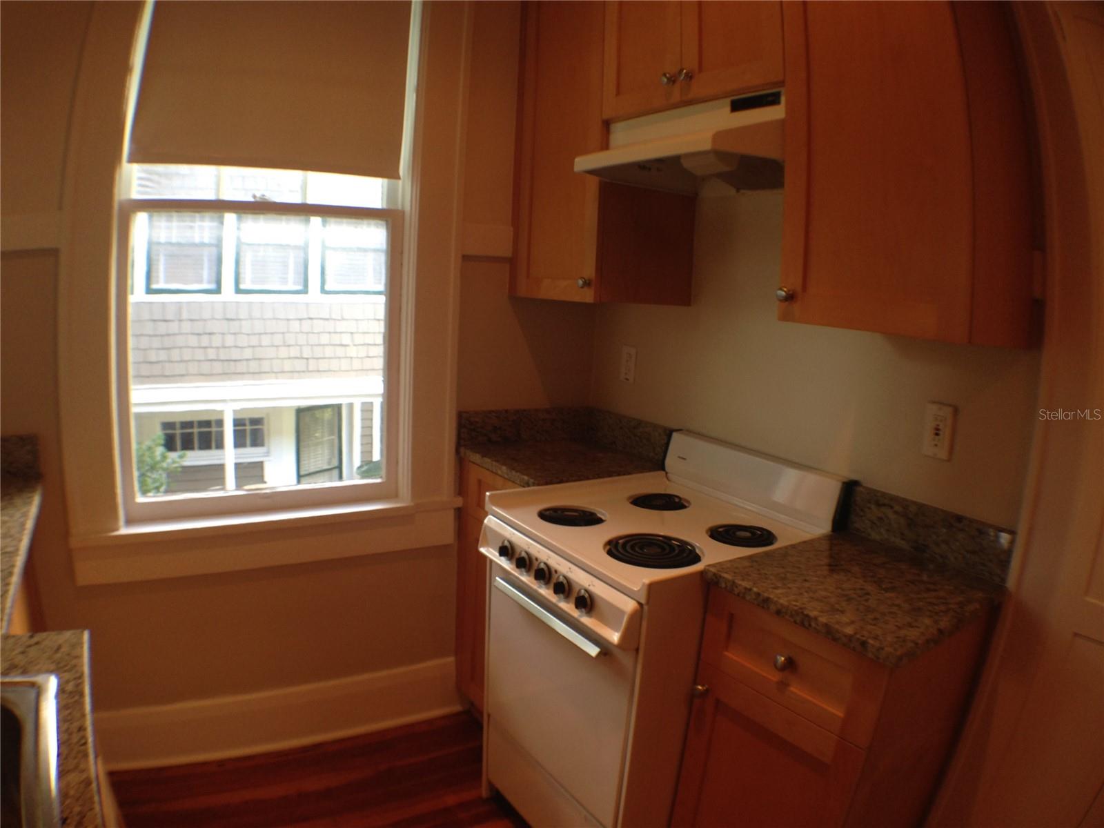 HYDE PARK WEST - Residential Lease