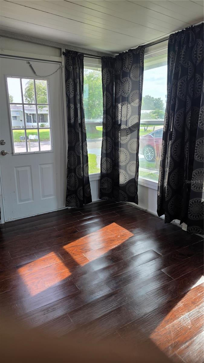 TAVARES LAKE FRANCES ESTATES UNIT 02 - Residential