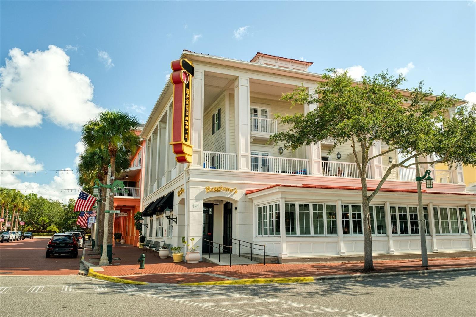 ARTISAN CLUB CONDO PH 4 - Residential