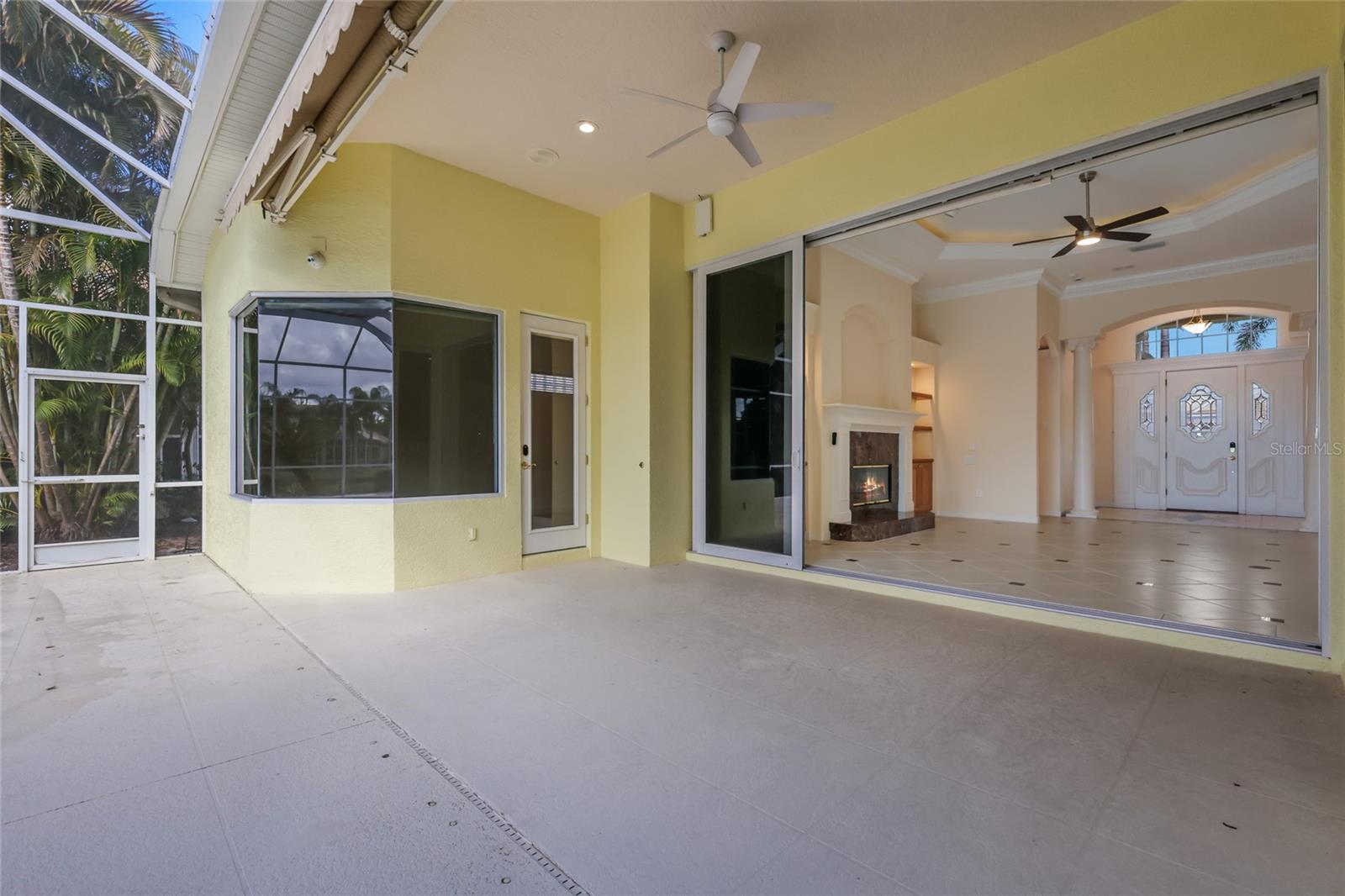 UNIVERSITY PARK COUNTRY CLUB - Residential