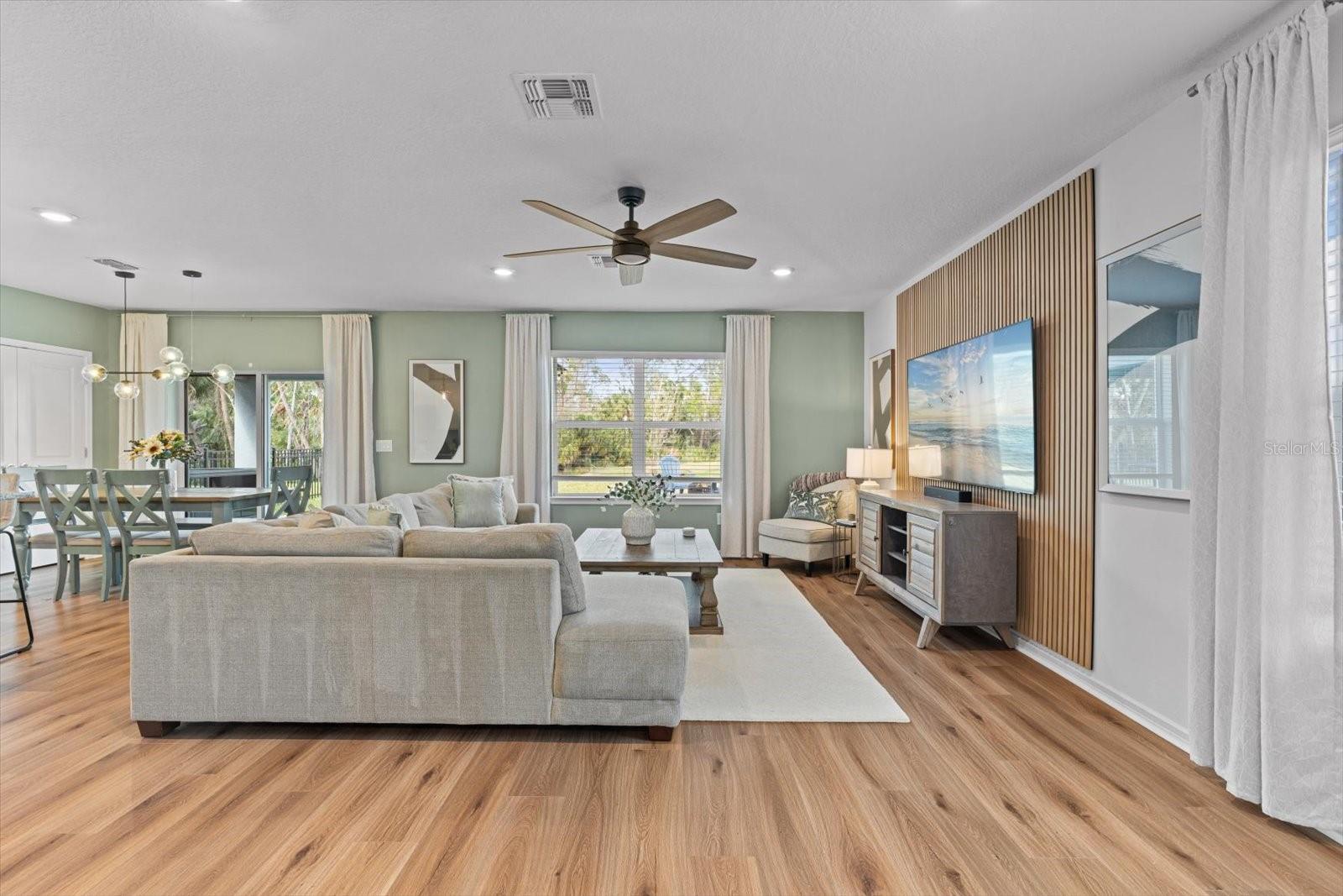 ISLES AT BAYVIEW PH II - Residential Lease