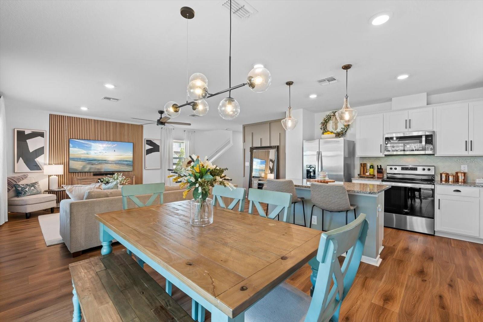 ISLES AT BAYVIEW PH II - Residential Lease