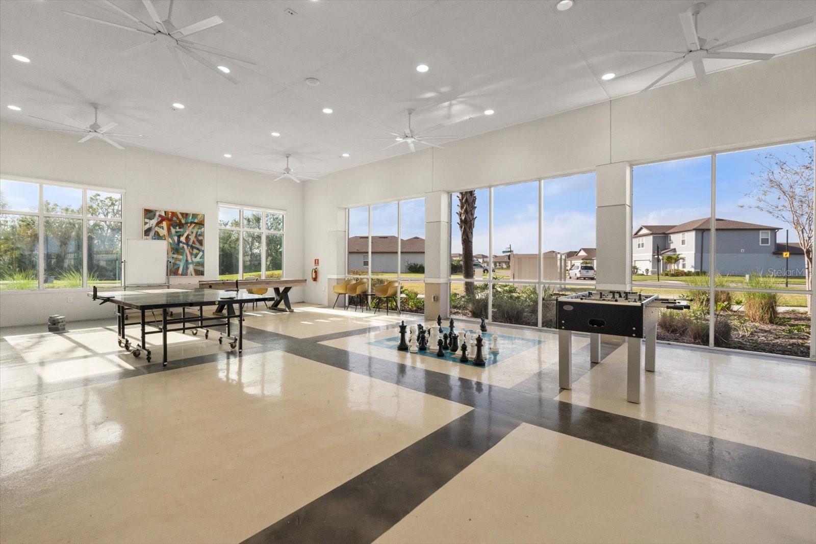 ISLES AT BAYVIEW PH II - Residential Lease
