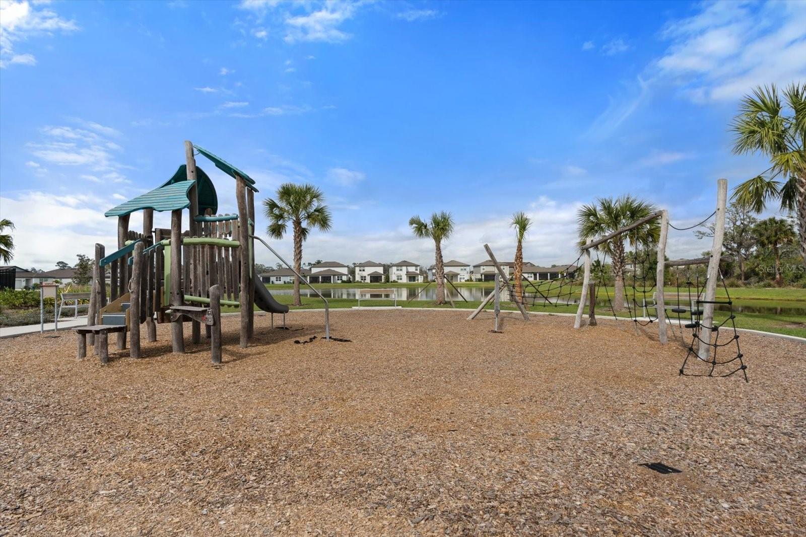 ISLES AT BAYVIEW PH II - Residential Lease