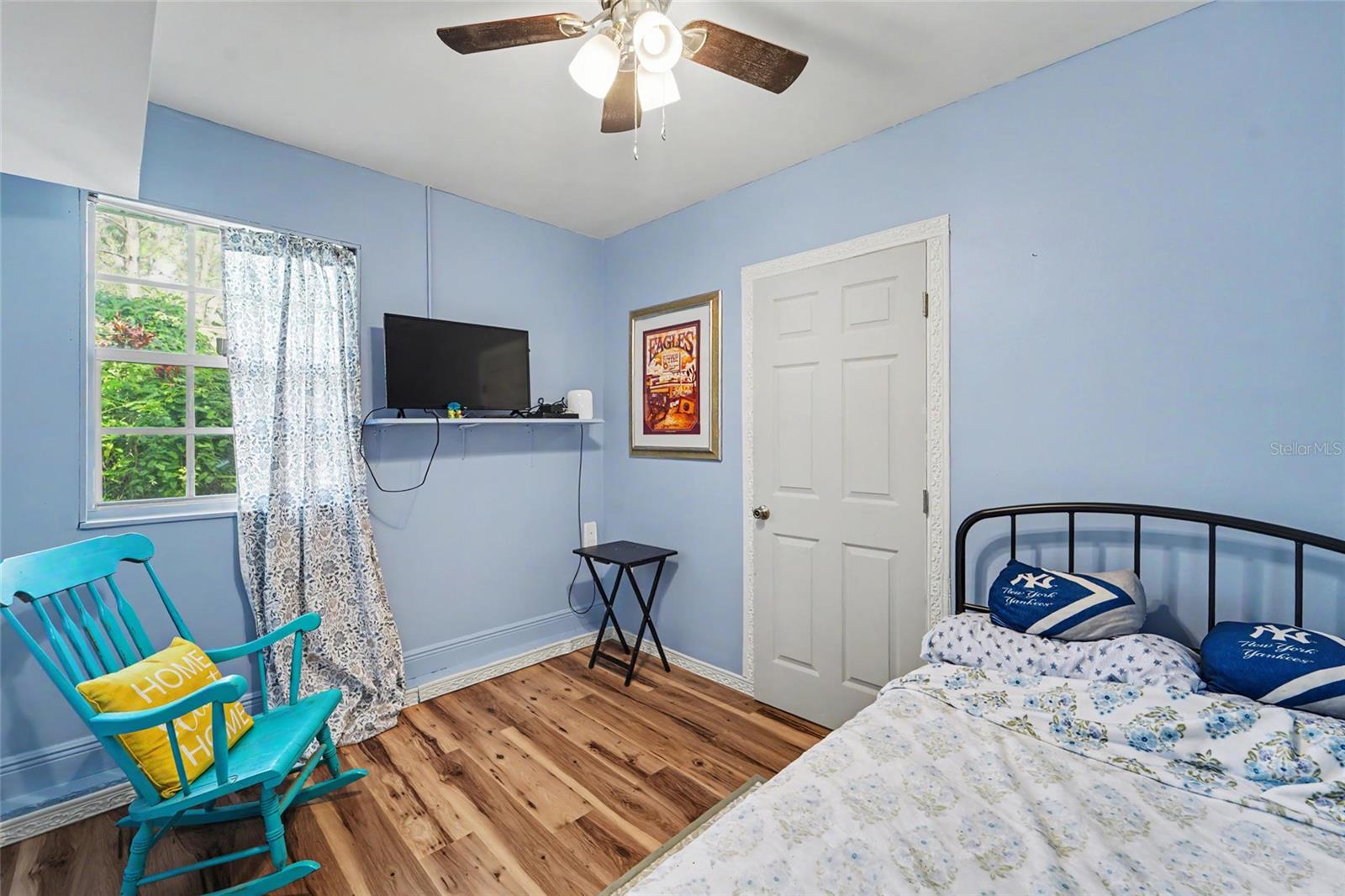 CLOVERPLACE CONDO - Residential