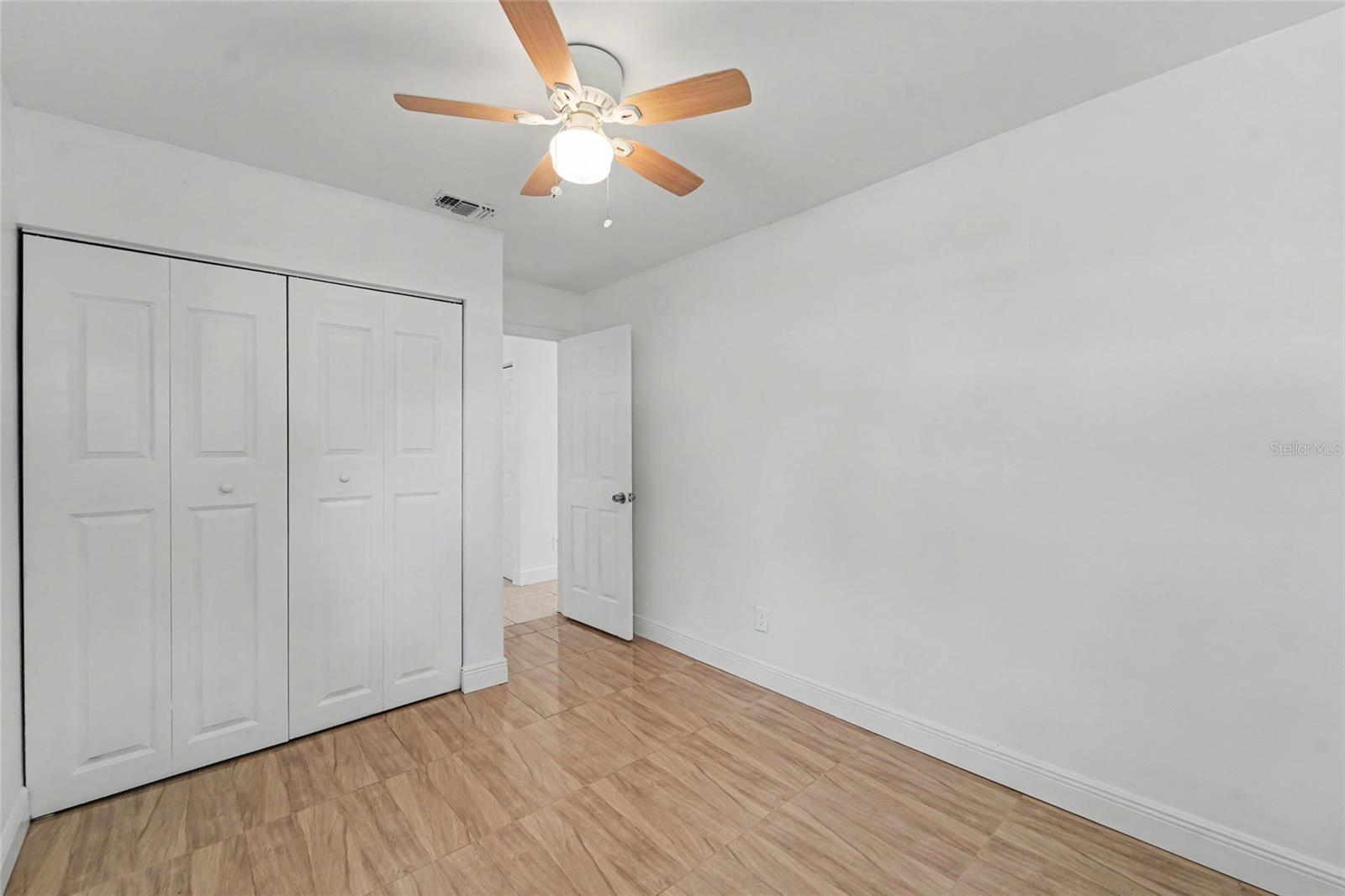 CLOVERPLACE CONDO - Residential