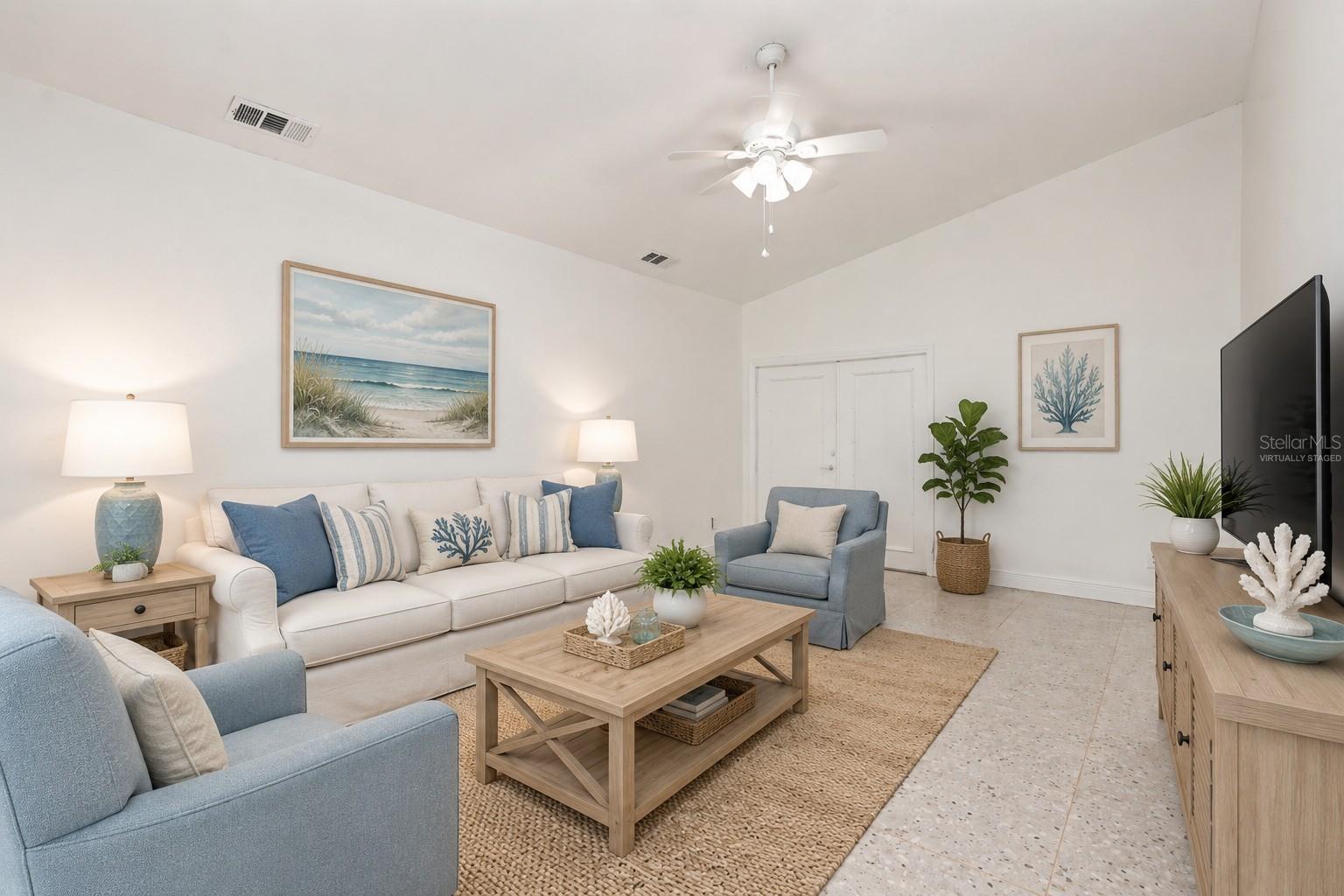 CLOVERPLACE CONDO - Residential