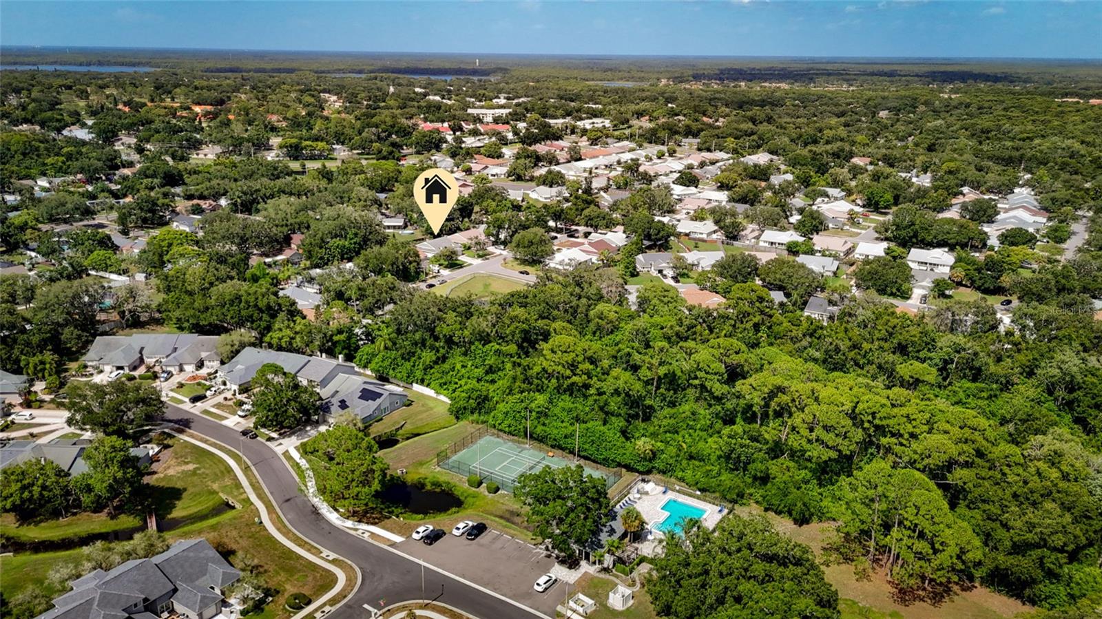 CLOVERPLACE CONDO - Residential