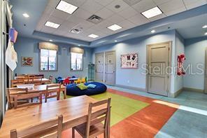 CHAMPIONS CLUB - Residential Lease