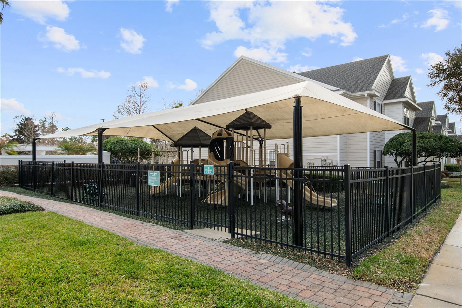 SOUTHERN PINES CONDO - Residential