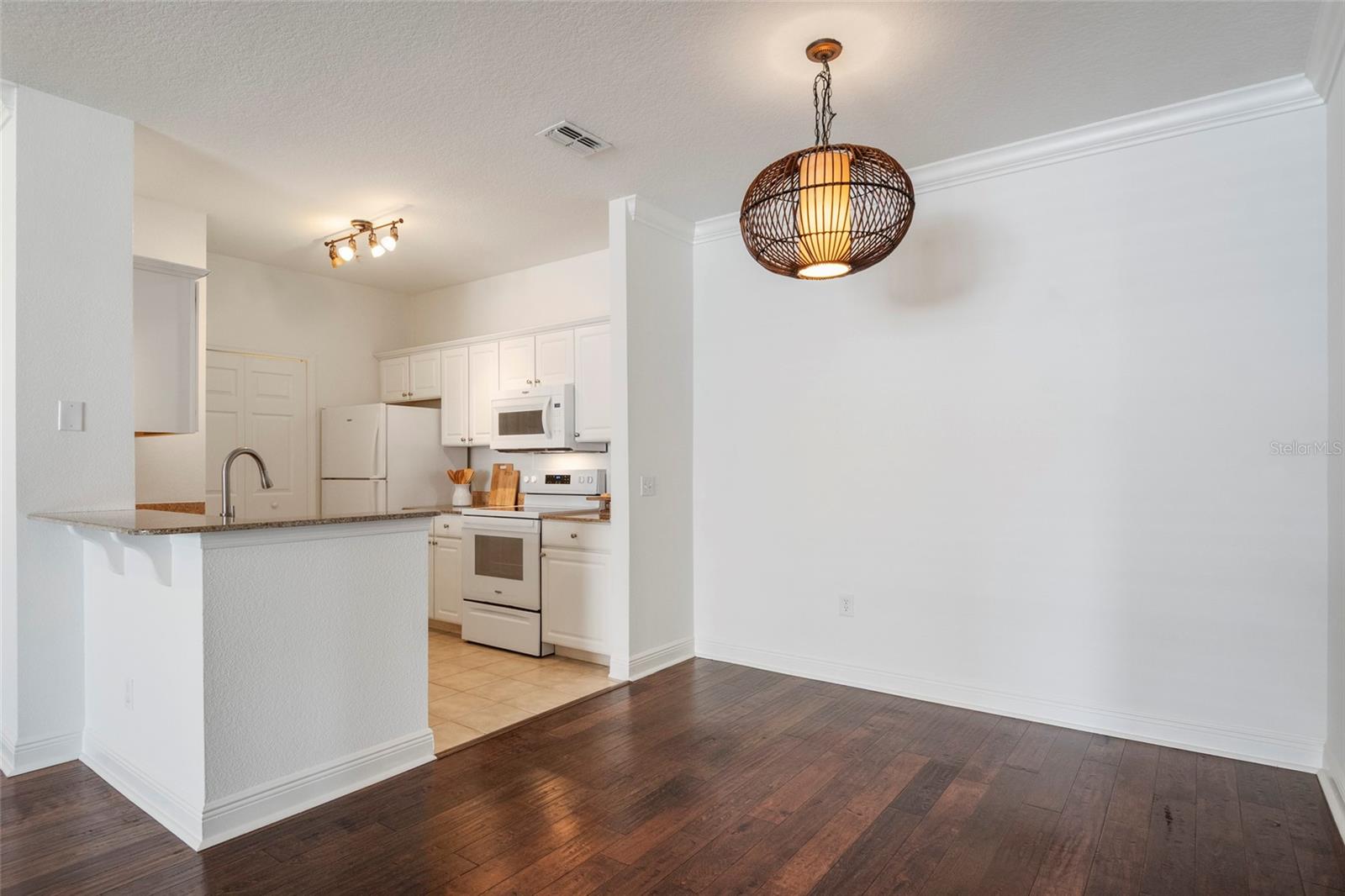 SOUTHERN PINES CONDO - Residential