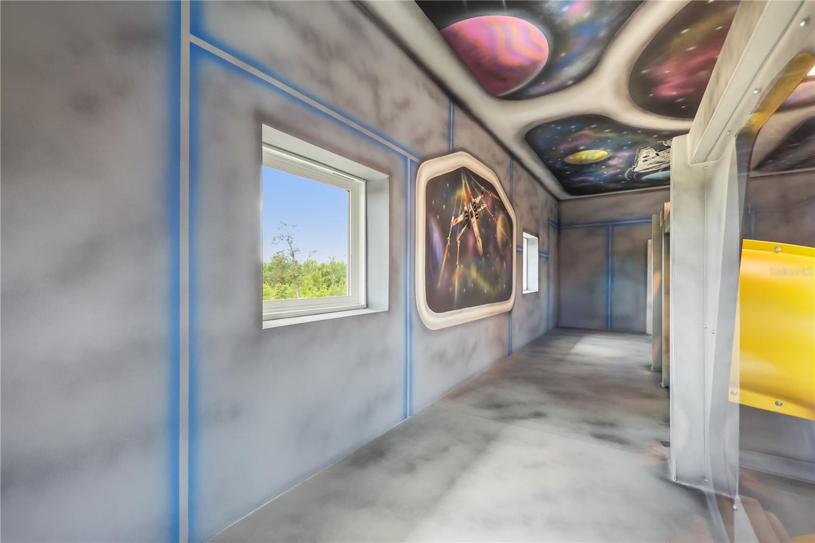 REUNION - Residential