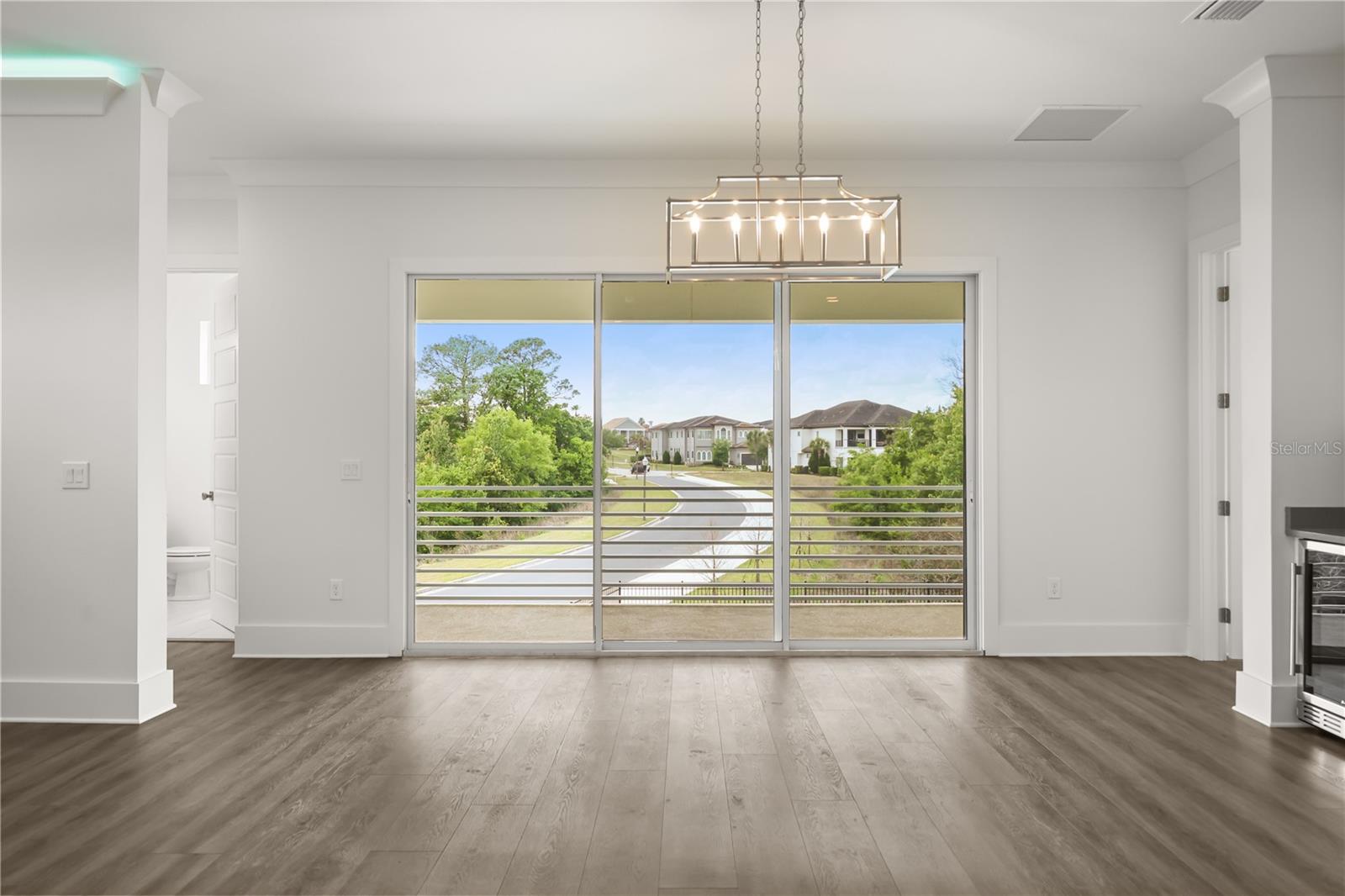 REUNION - Residential