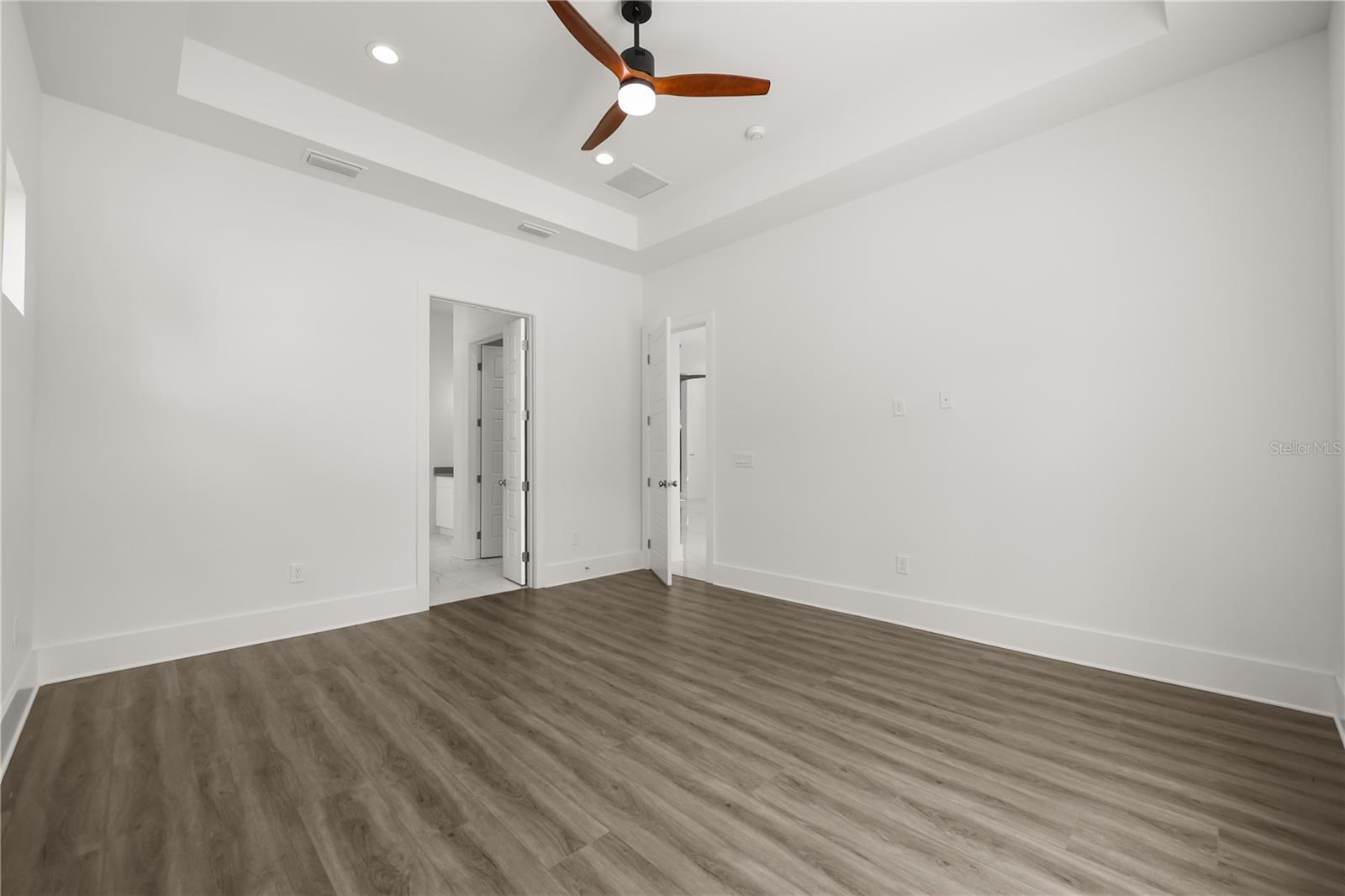 REUNION - Residential