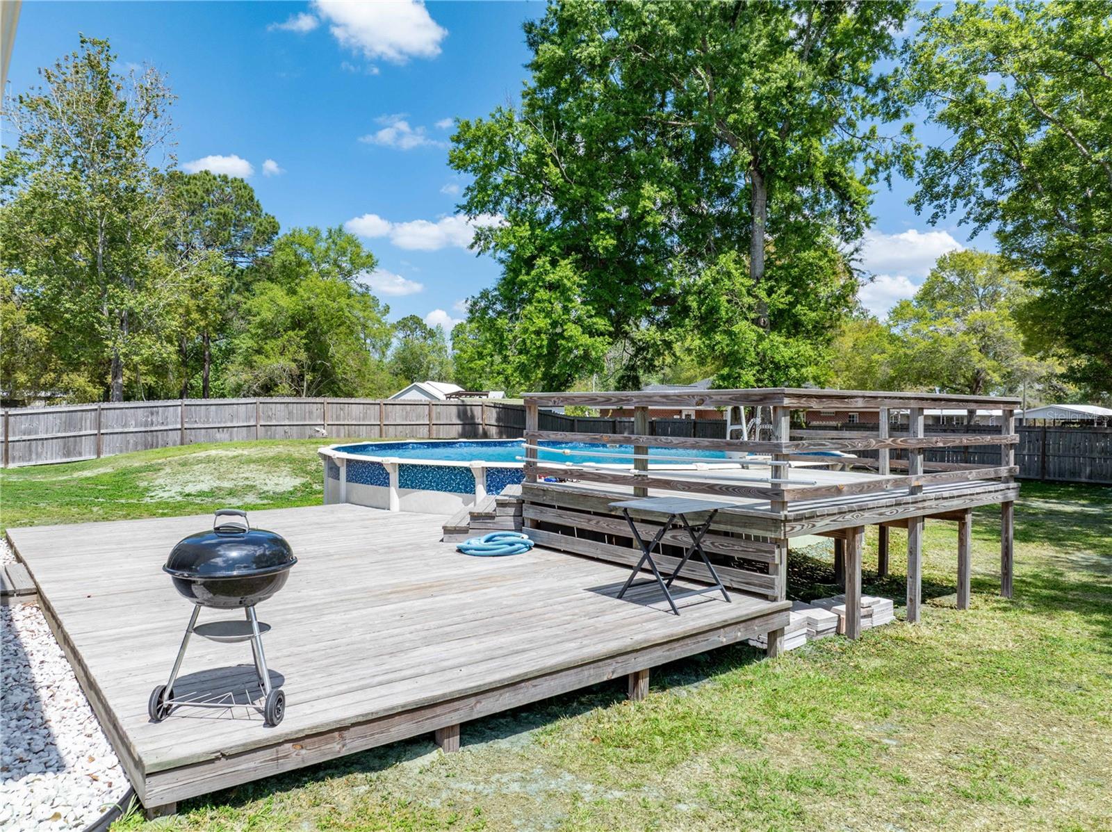 HIDDEN OAKS SUB - Residential