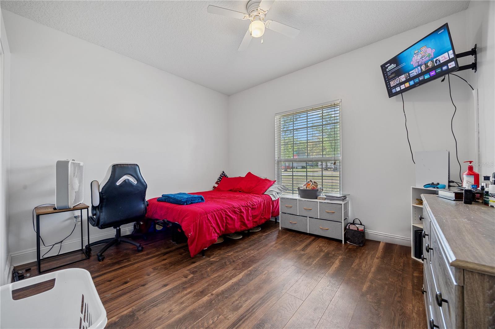 HIDDEN OAKS SUB - Residential