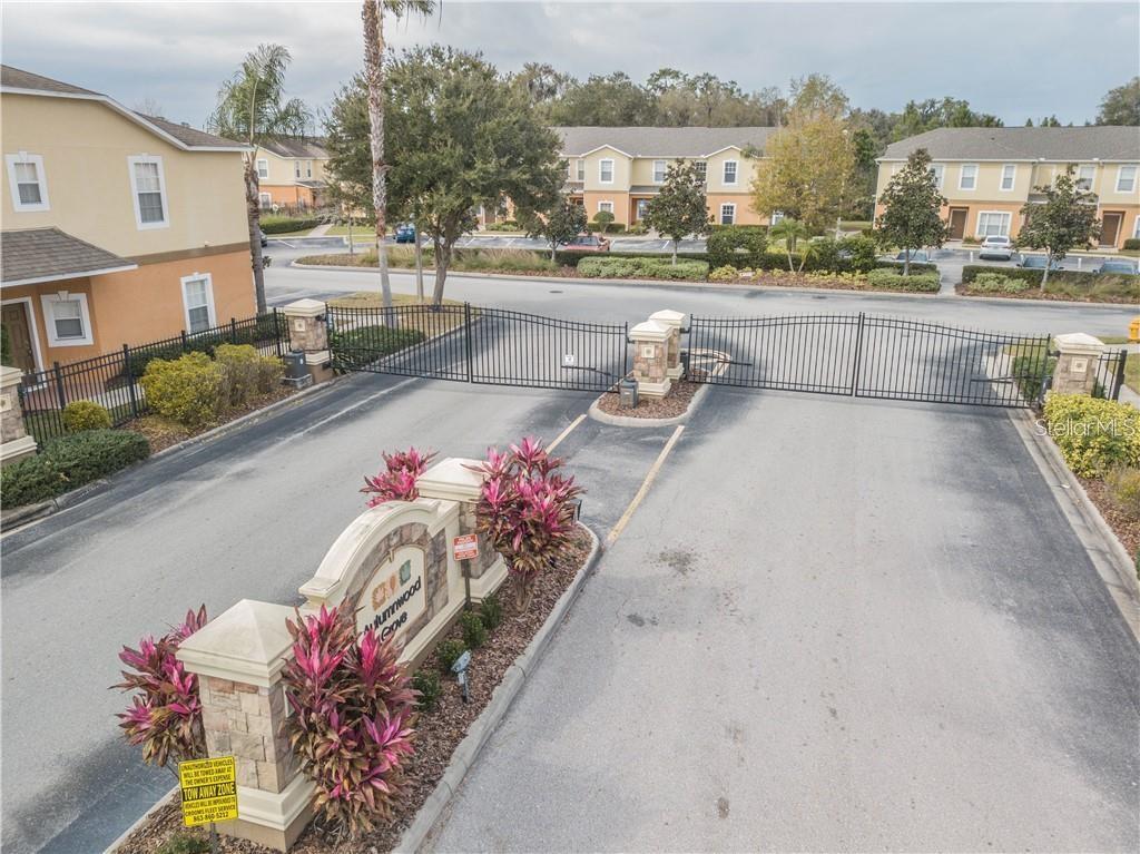 AUTUMNWOOD GROVE - Residential Lease