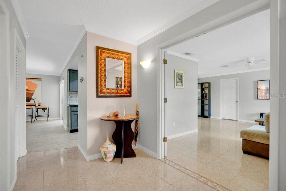 DELTONA LAKES UN 69 - Residential