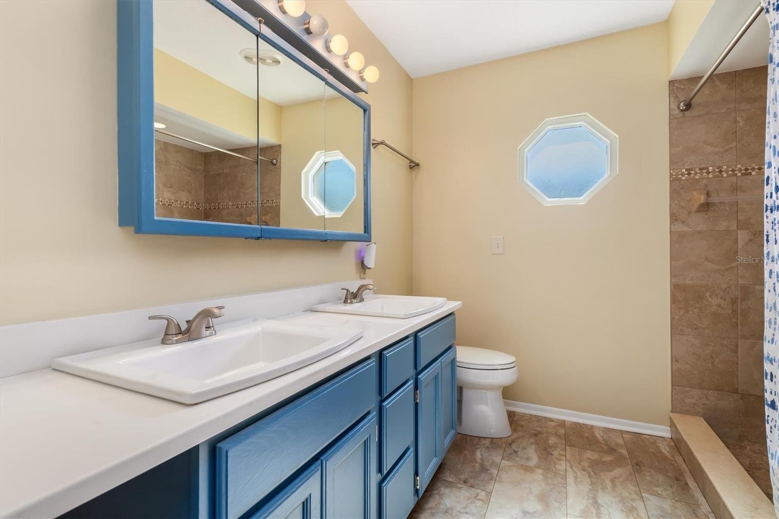 DUQUOIN HEIGHTS - Residential