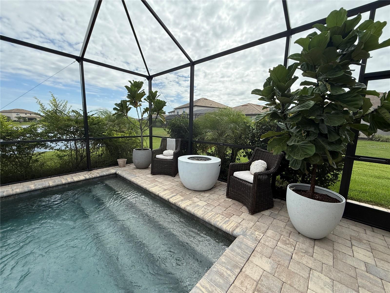LORRAINE LAKES PH I - Residential