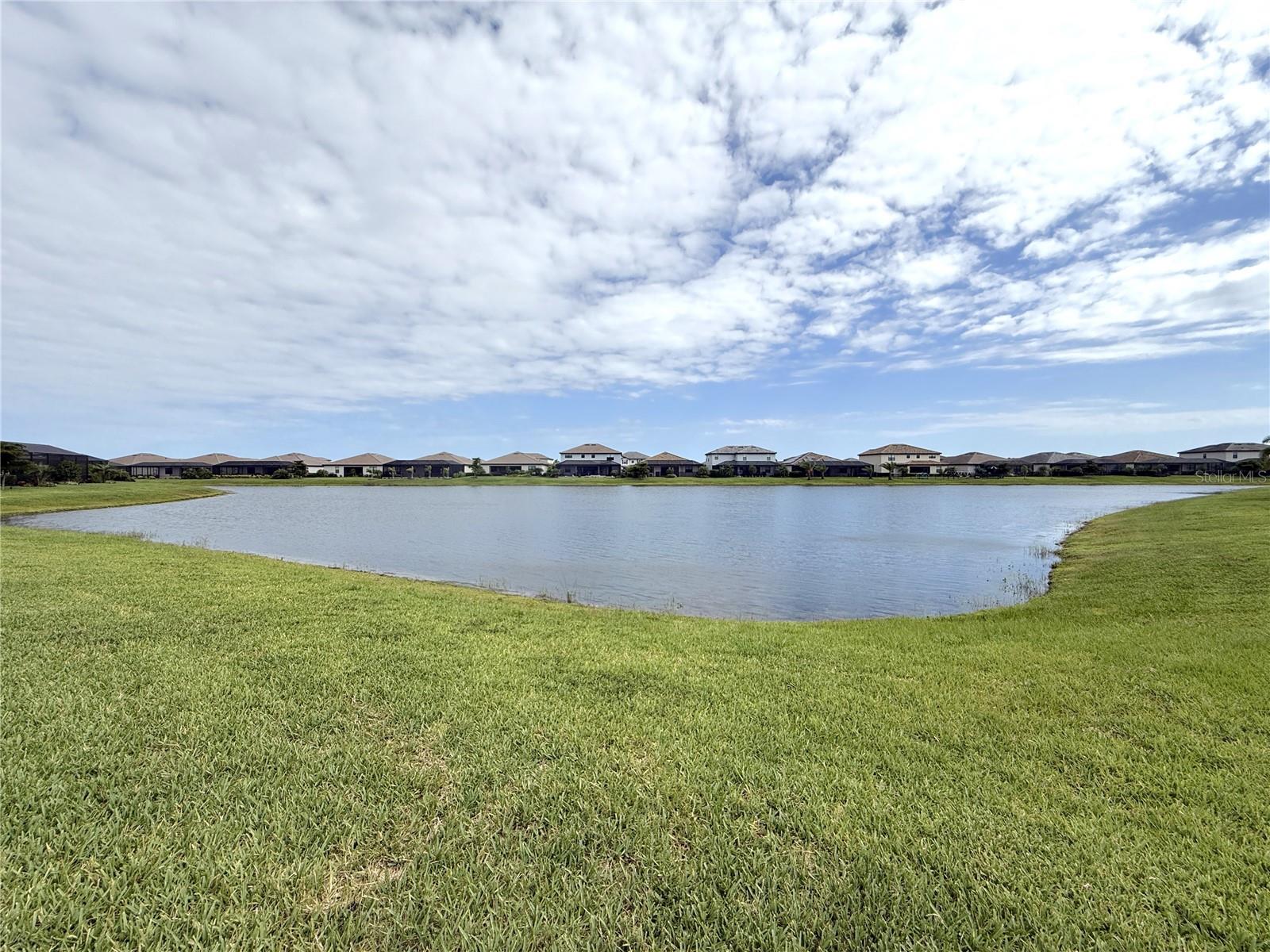 LORRAINE LAKES PH I - Residential