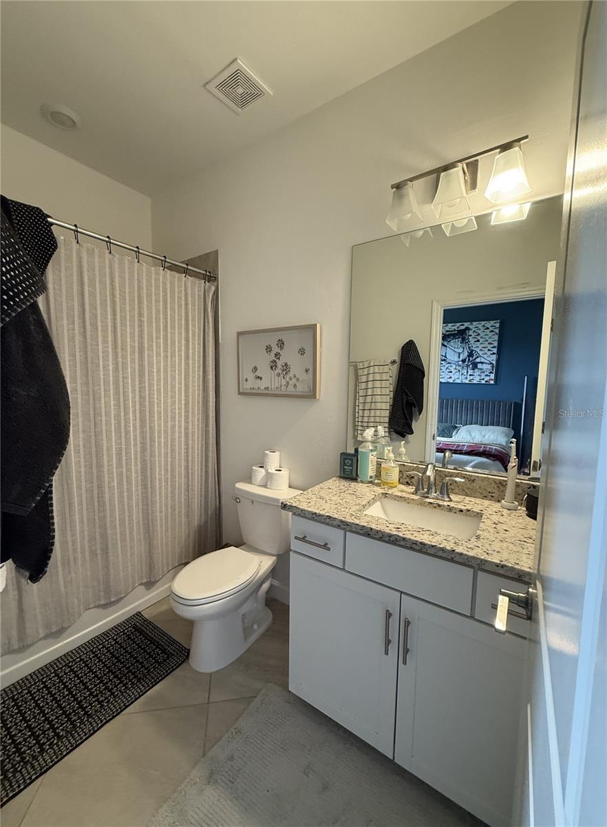 LORRAINE LAKES PH I - Residential