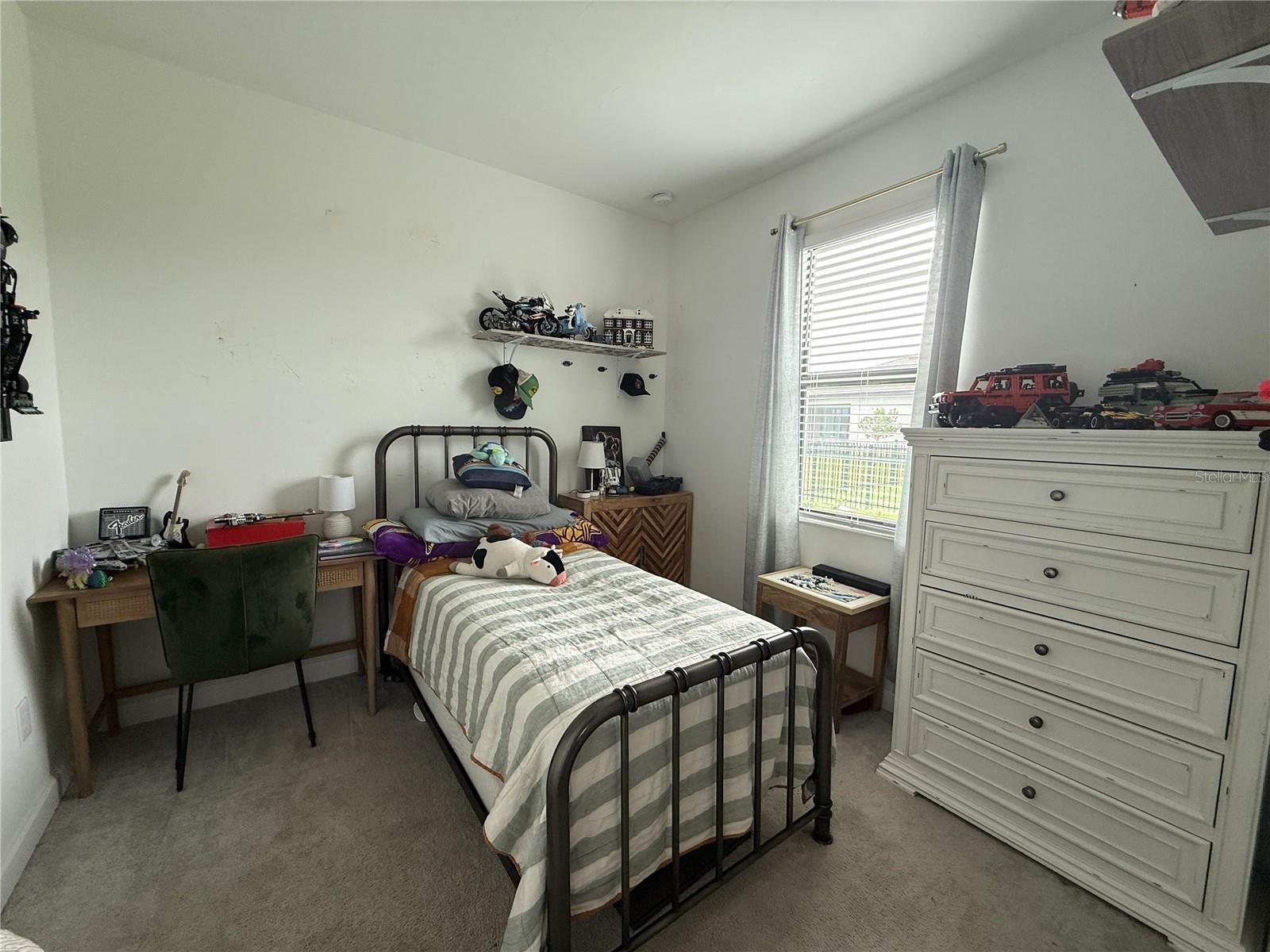 LORRAINE LAKES PH I - Residential