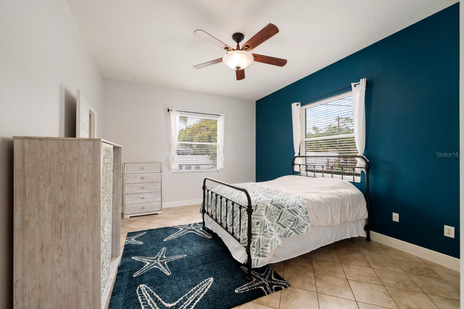 OAKFORD - Residential