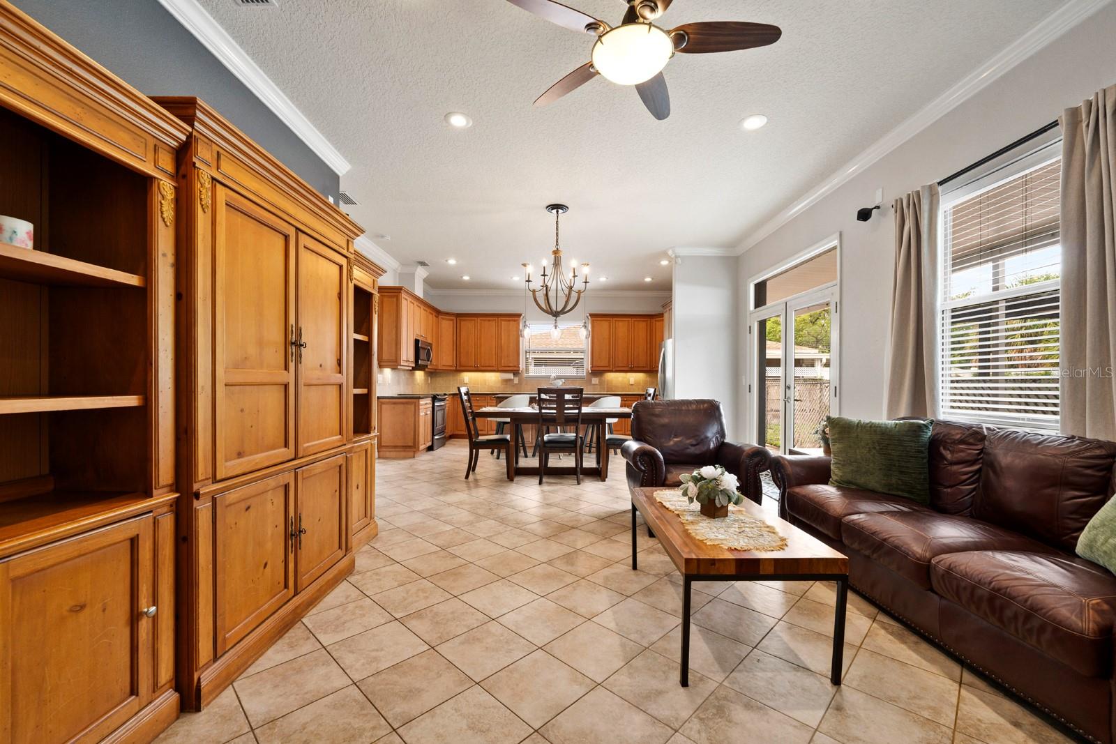 OAKFORD - Residential