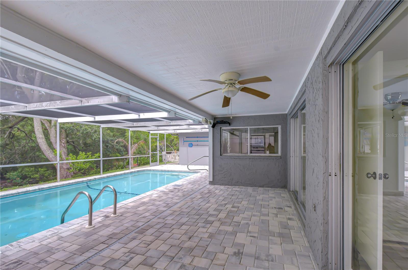 BEACON WOODS VILLAGE - Residential