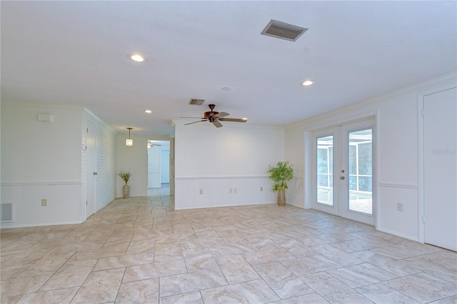 BEACON WOODS VILLAGE - Residential