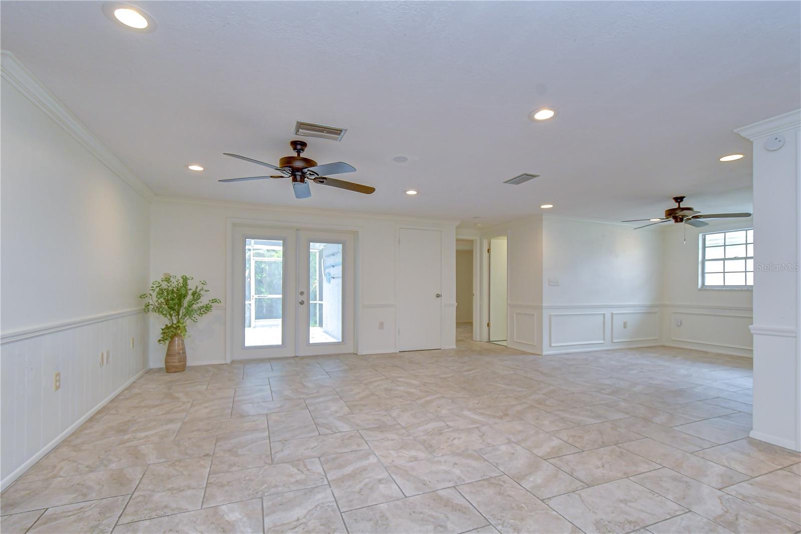 BEACON WOODS VILLAGE - Residential