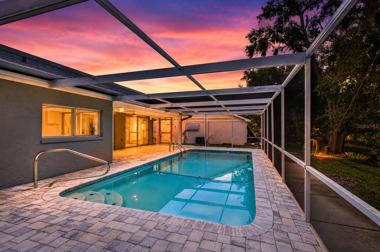BEACON WOODS VILLAGE - Residential